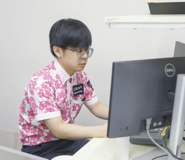 手荷物検査画像